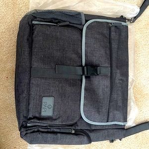 CleverPapi diaper Bag for men + changing Pad